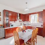 Modern 3 Bed With Balconies And Sea Access Дом отдыха *