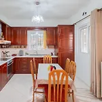 Σπίτι διακοπών Modern 3 Bed With Balconies And Sea Access *