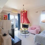 Modern 3 Bed With Balconies And Sea Access Дом отдыха