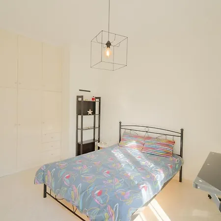 Modern 3 Bed With Balconies And Sea Access * Vrakhnaiika