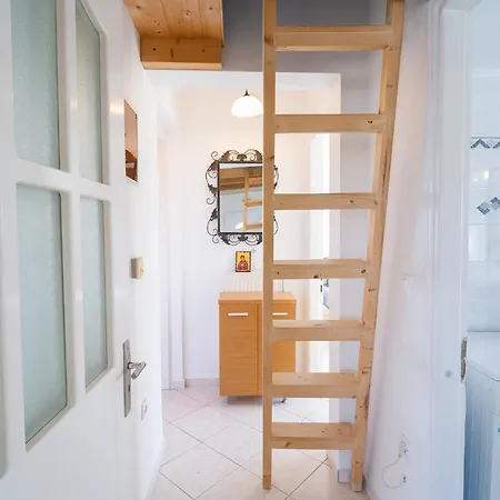 Modern 3 Bed With Balconies And Sea Access Holiday home *